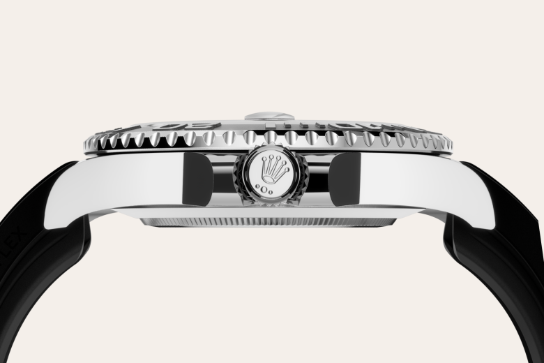 Rolex Yacht-Master 42 M226659-0002 – 18 Karat Weißgold (Hochformat)